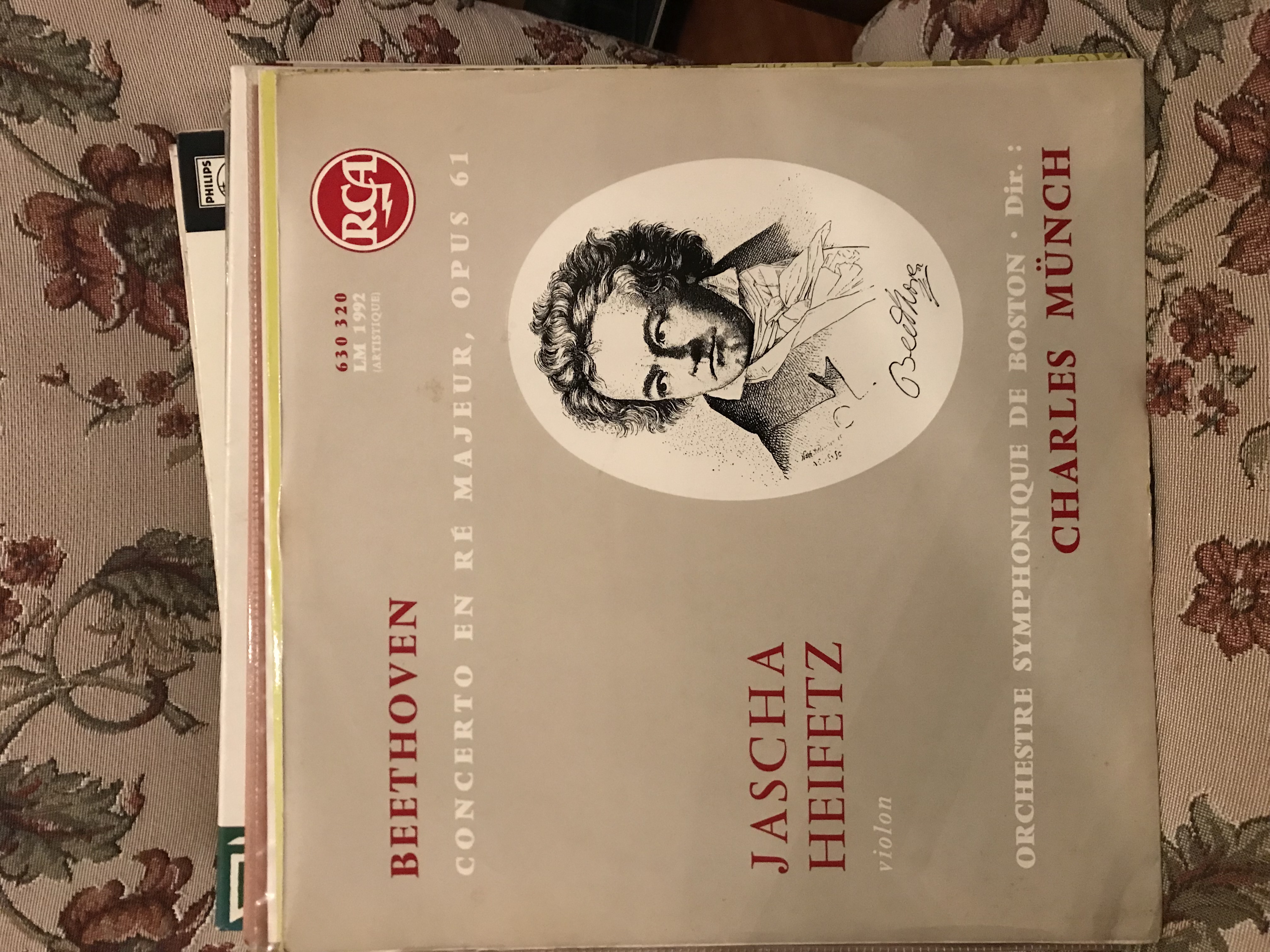 Vinyls T (49)